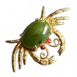 Tiny Gold Jade Cabochon Crab w/ Red Seed Bead Eyes Vintage Brooch Pin